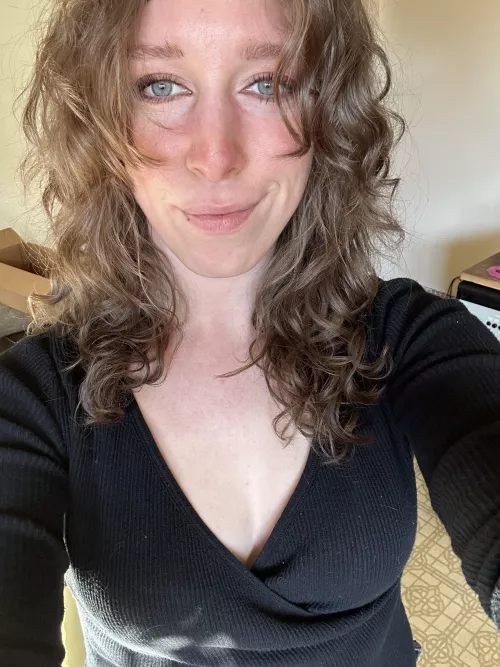 I think my B cups are looking good in this top today!