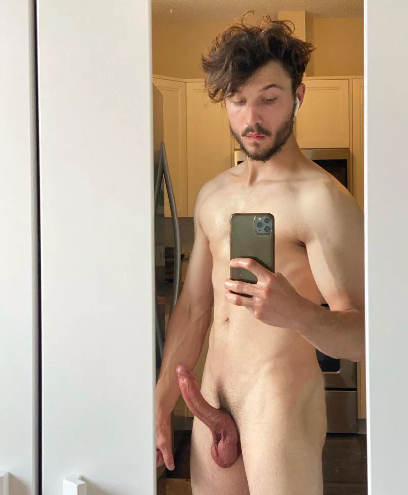 In desperate need of a new roommate…