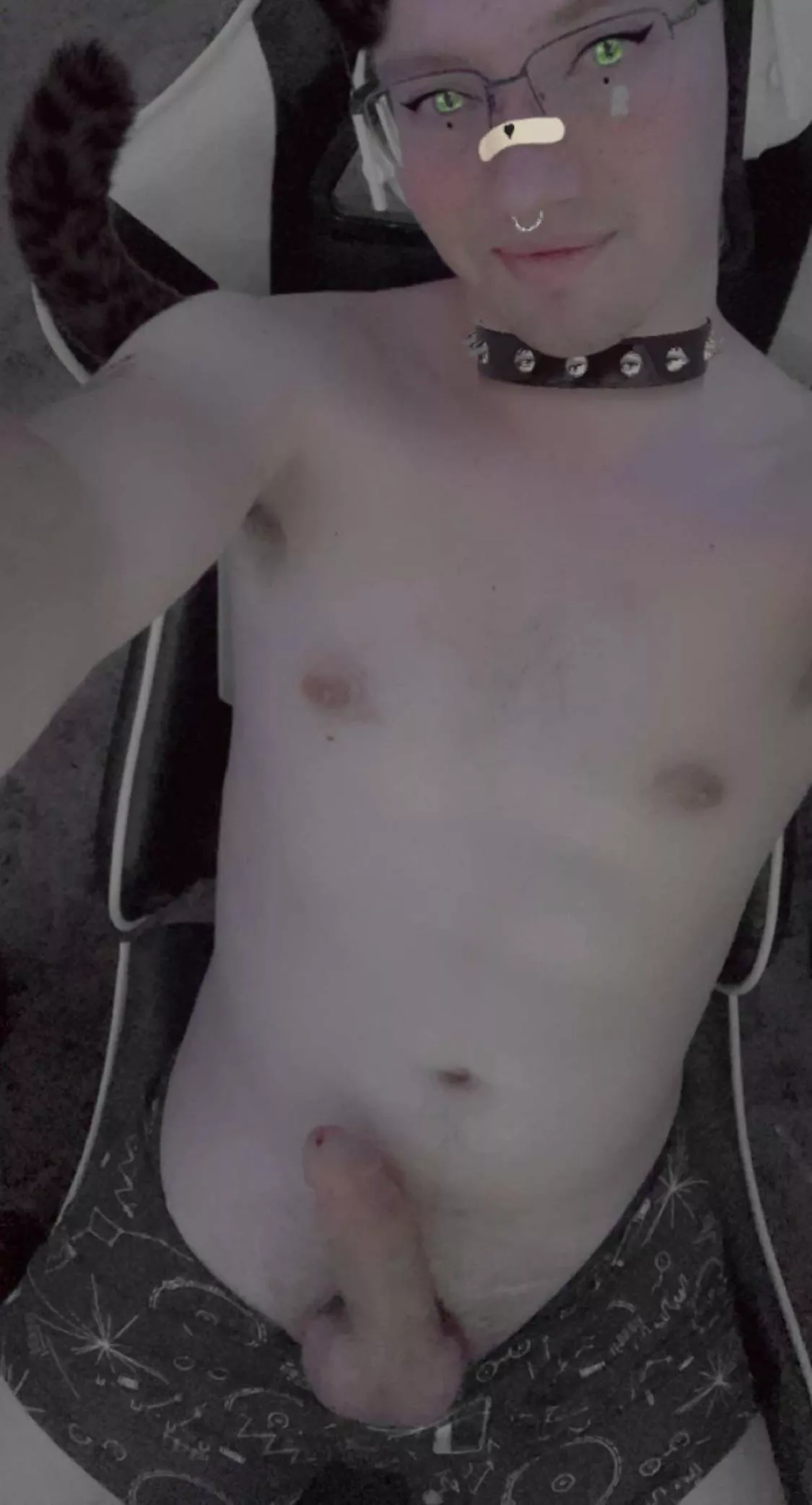 Let’s start the weekend off right 😈