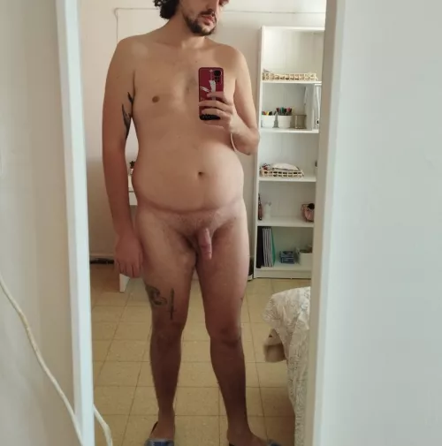 (M)25 chilling. Tell me wyt