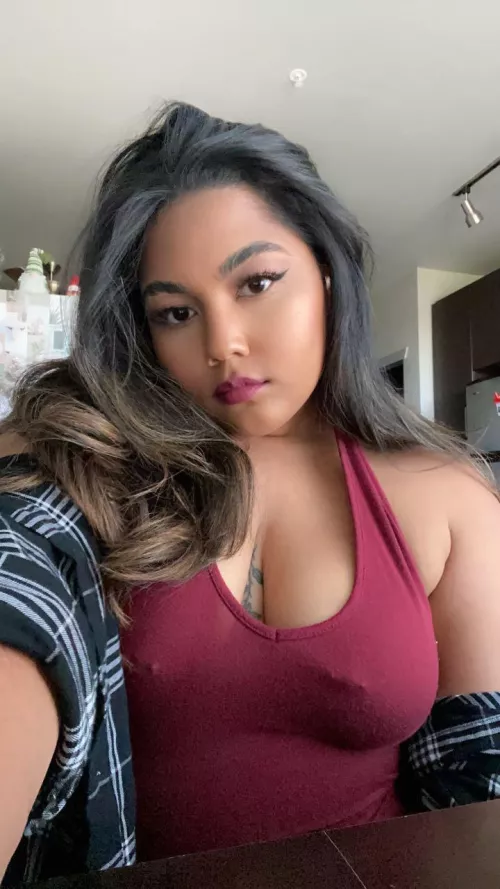 My desk gets the best lighting