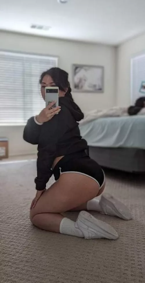 My fuzzy Asian milf mirror selfie