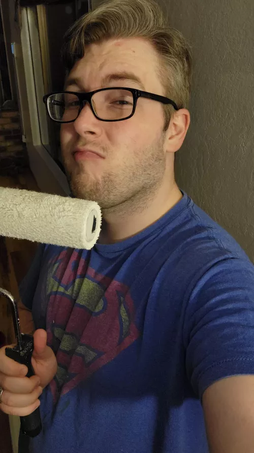 so tired of painting. send help pls.