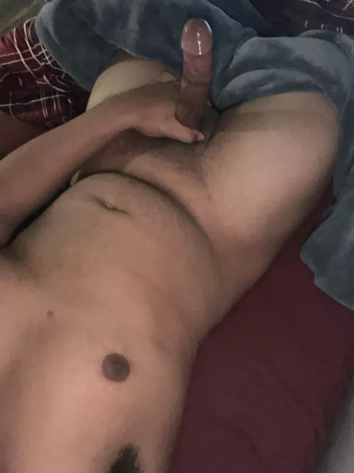 Tell me how you’d make daddy cum