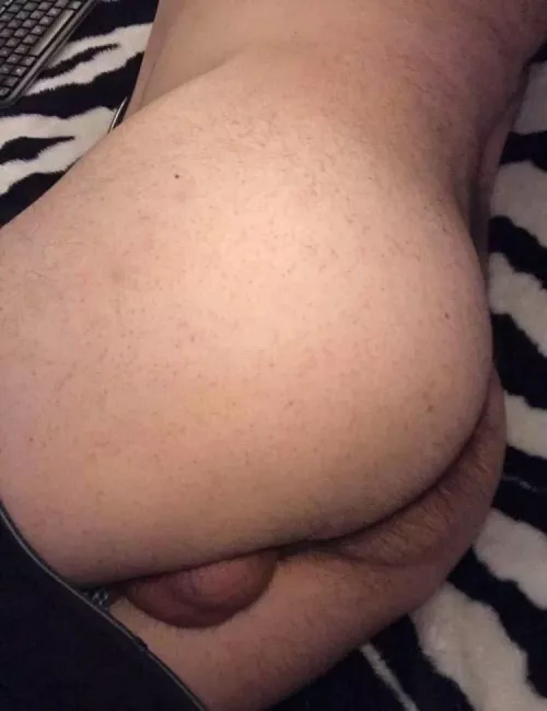 Them: Do you bottom? Me: Only if you eat it first.