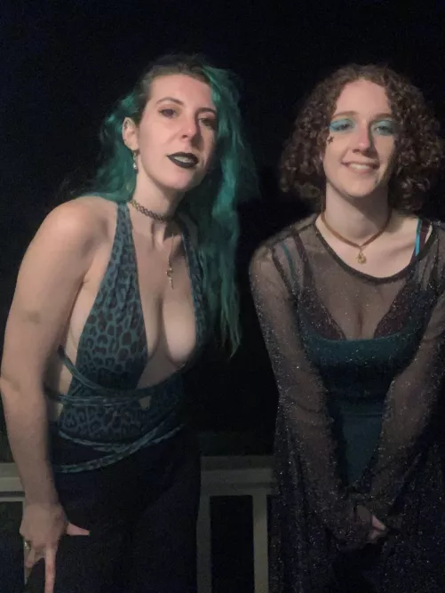 Two alt girls