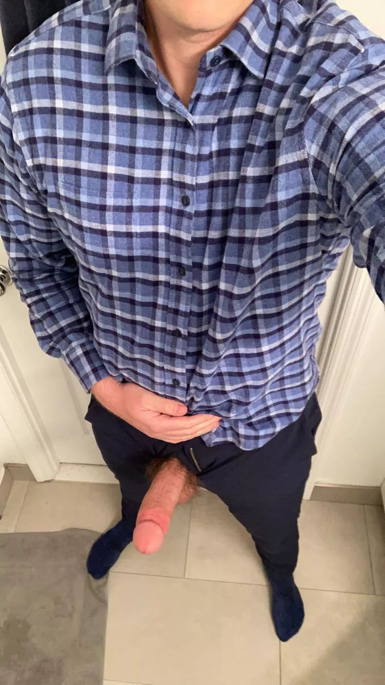 Who wants an office quickie?