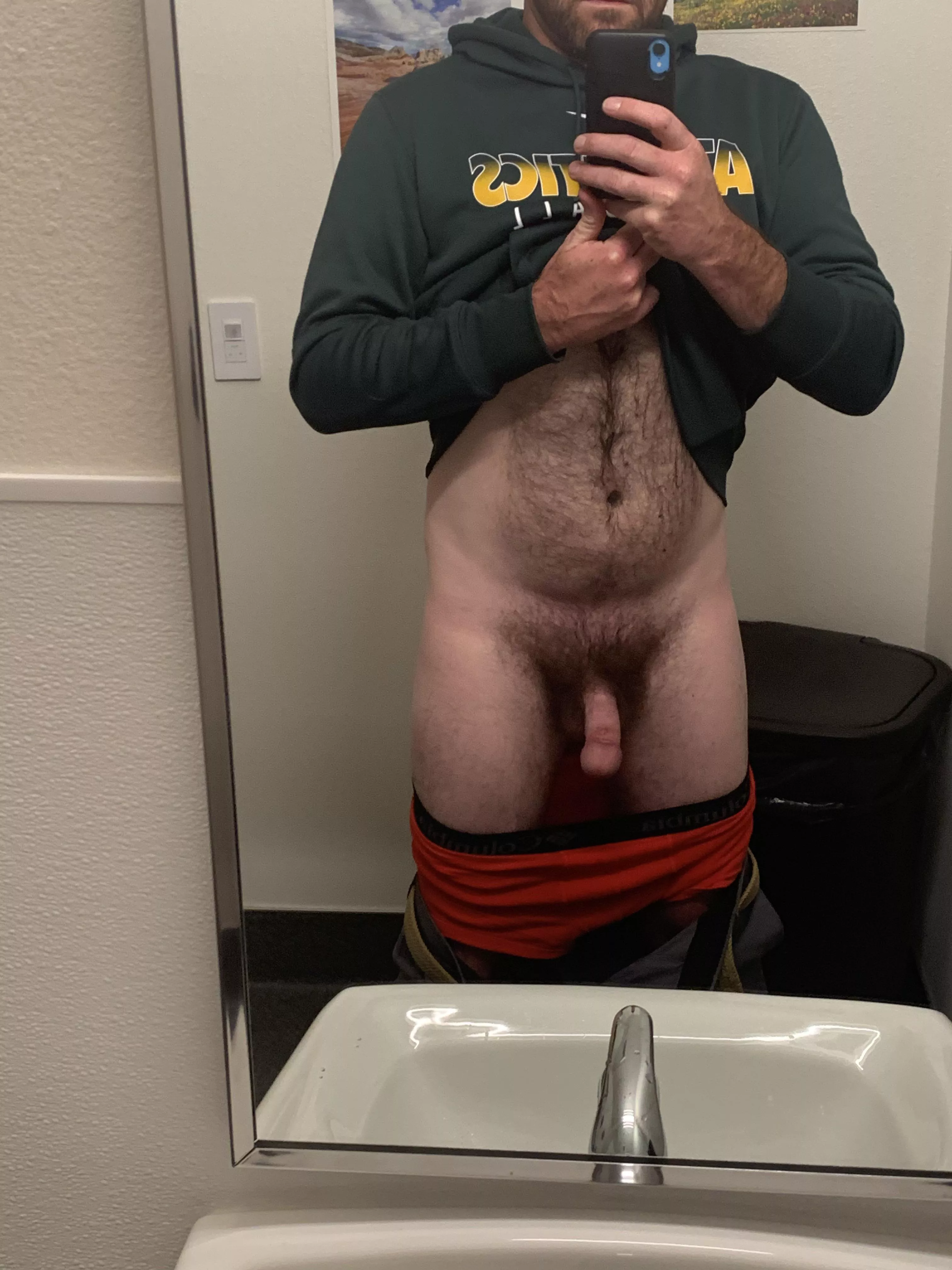 (36) Anybody like hair?