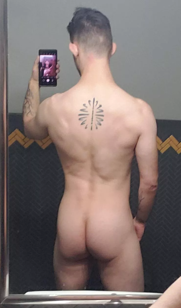 About to actually do some squats.