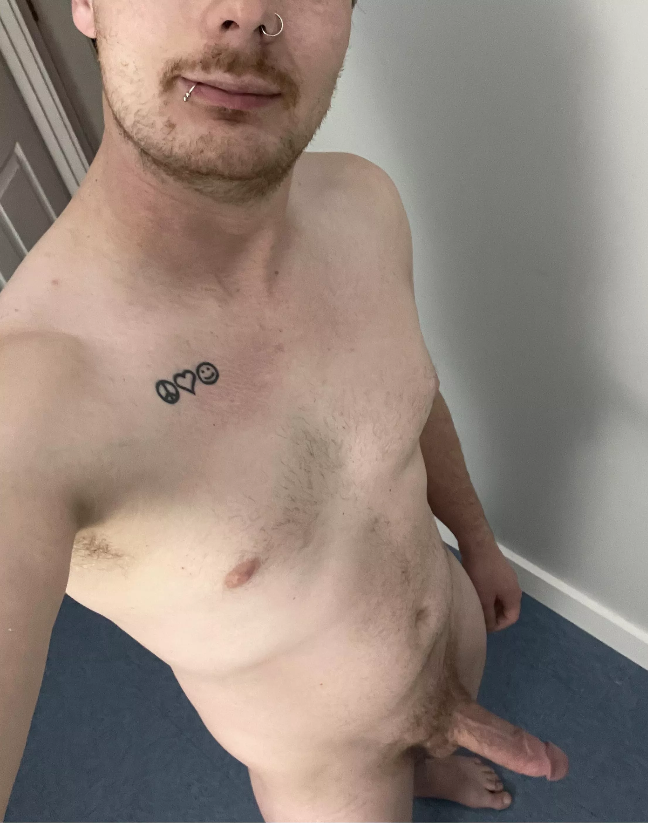 Any sexy people cruising this sub?