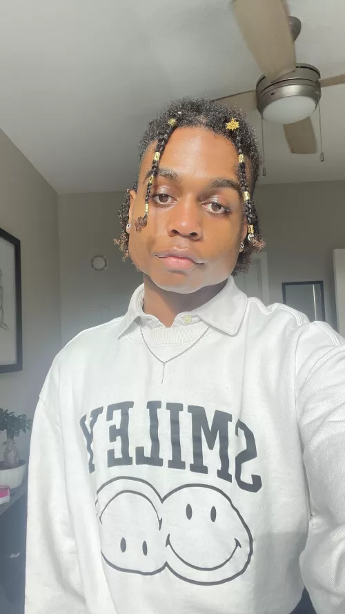 Anyone wanna play OW2 Comp on console? Solo-queue is getting depressing. 🫠