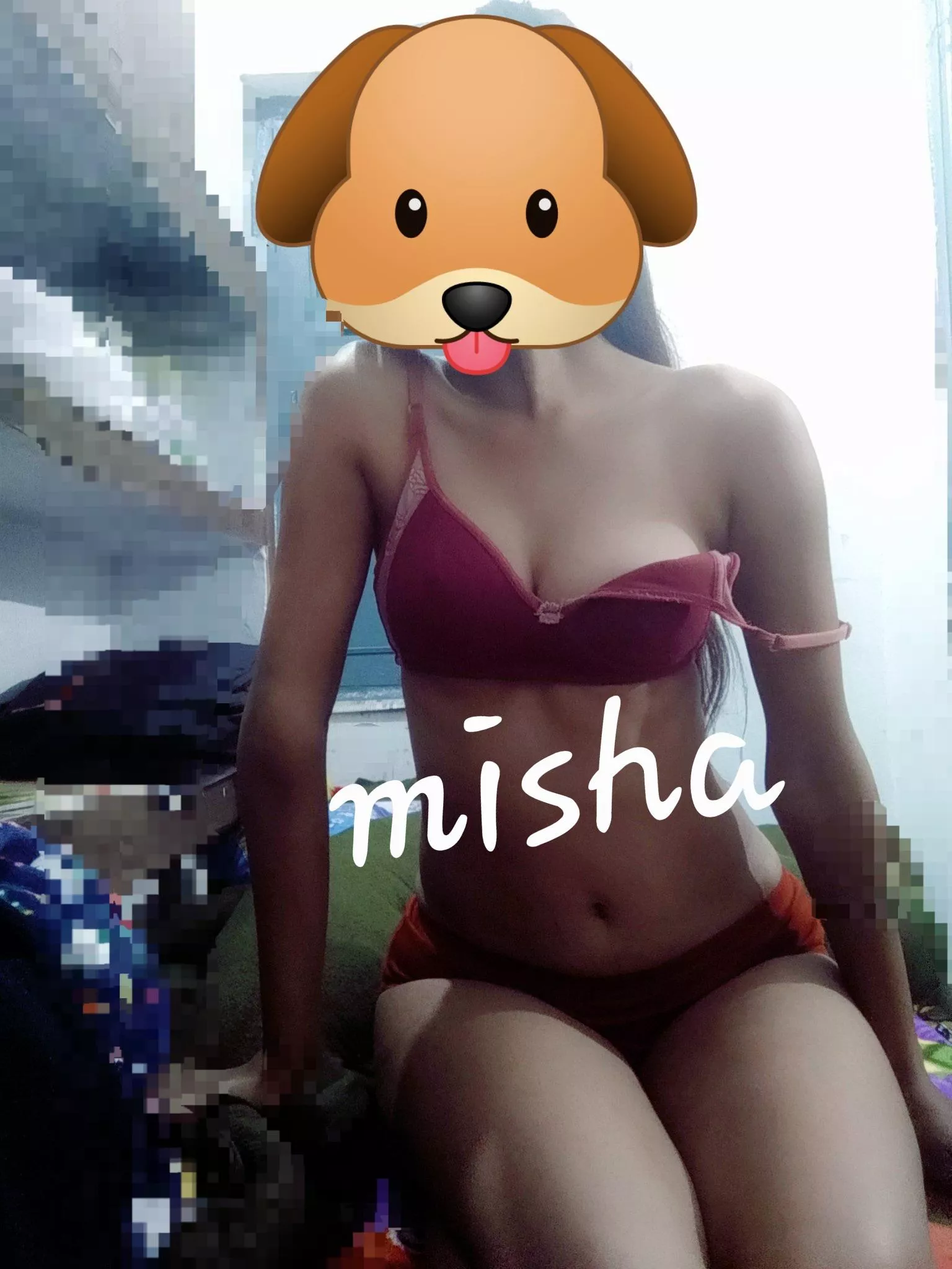 Can You Show This Pic to You mOm Requesting u Want To Marry me 🤭🤭🤭🤭