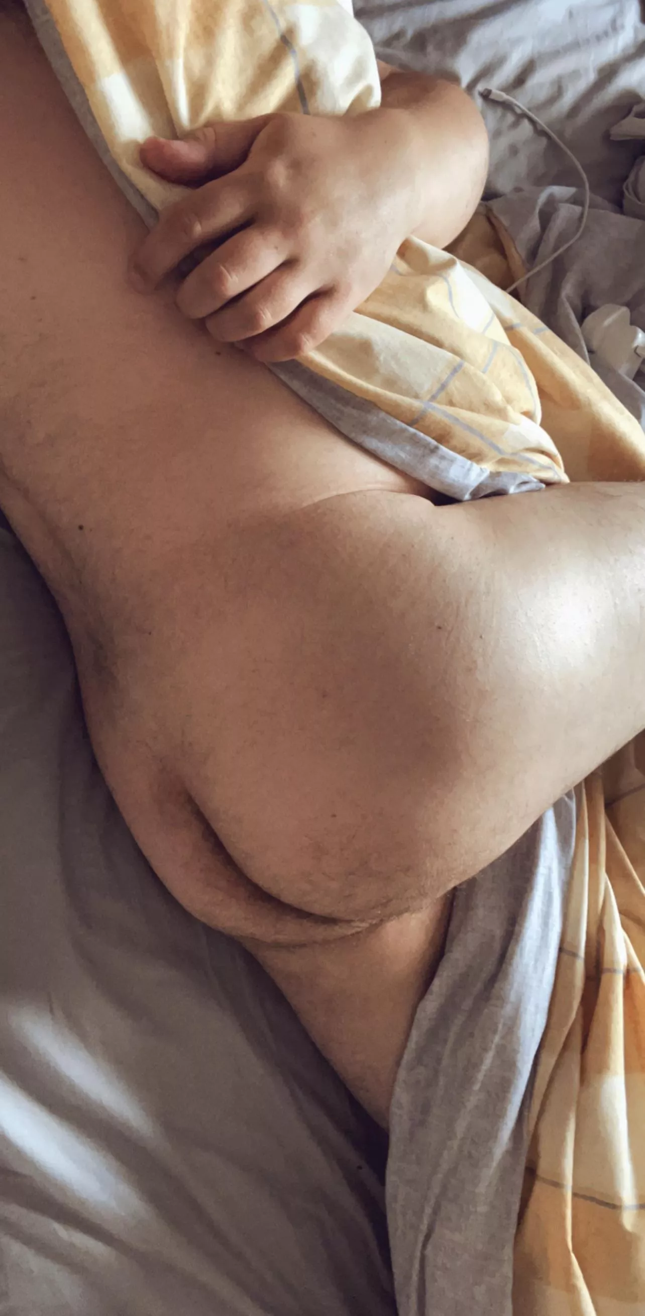 Do I belong here? Your comments turn me on 😈 never posted my bum before 🙈