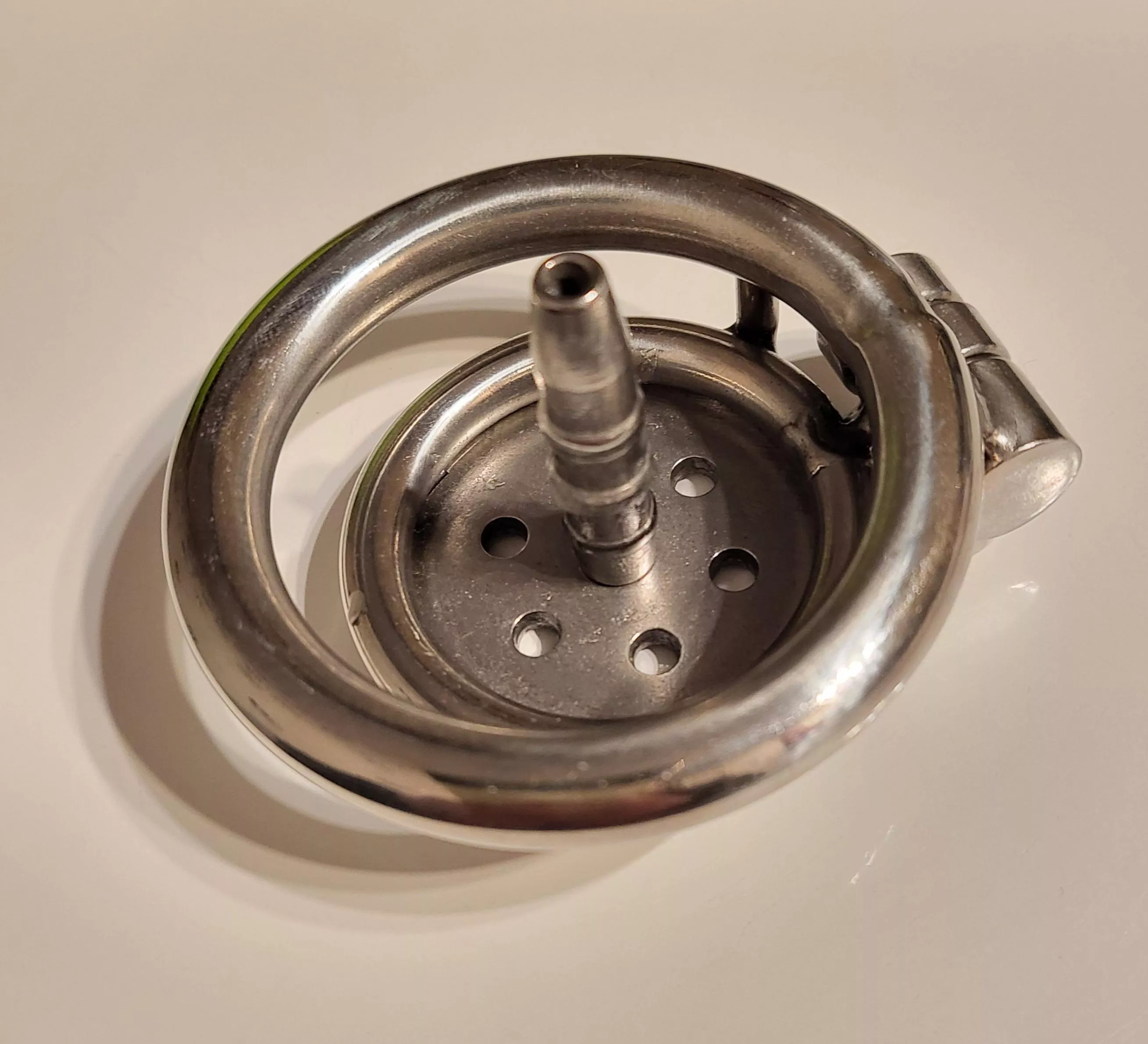 does anyone have tips how to put it on?