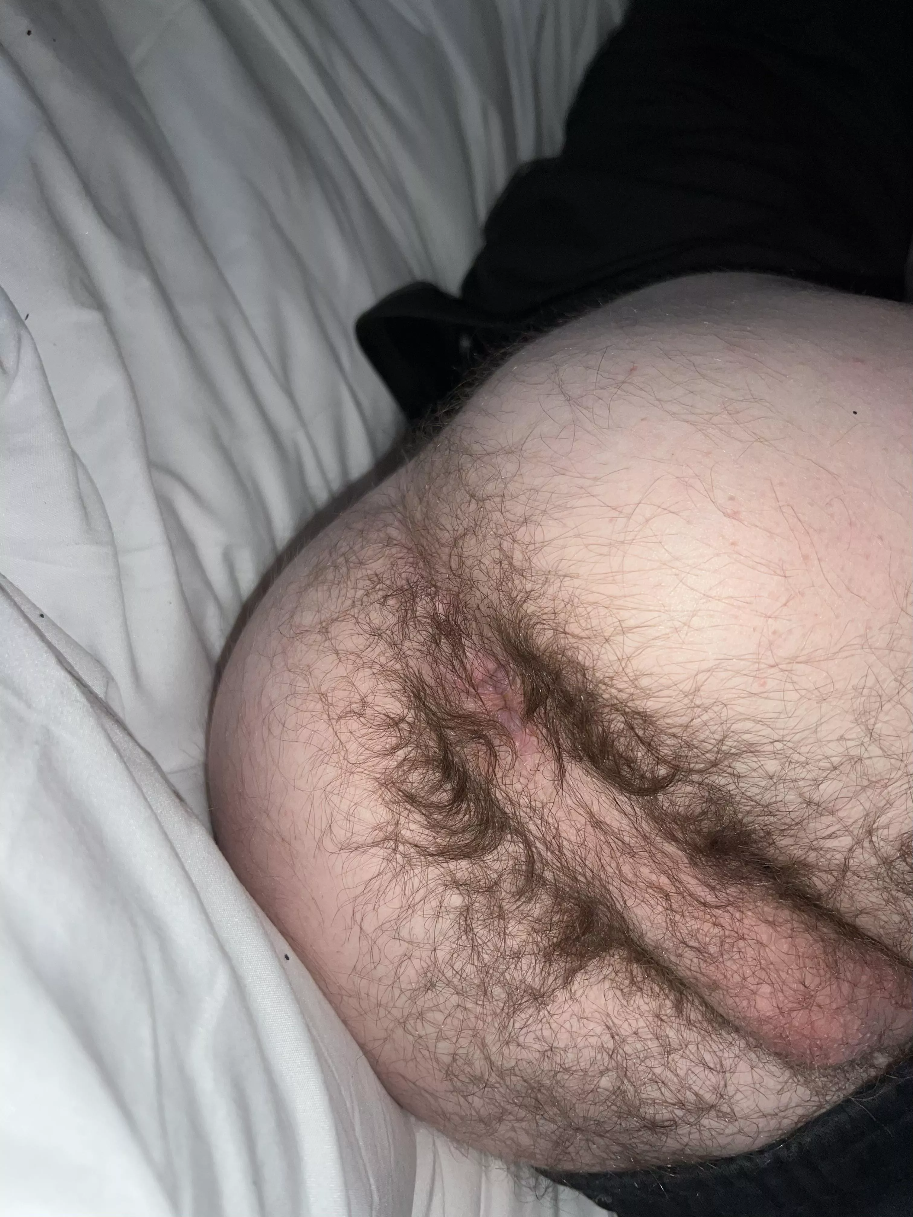 Fuck my hairy hole daddy😜😝