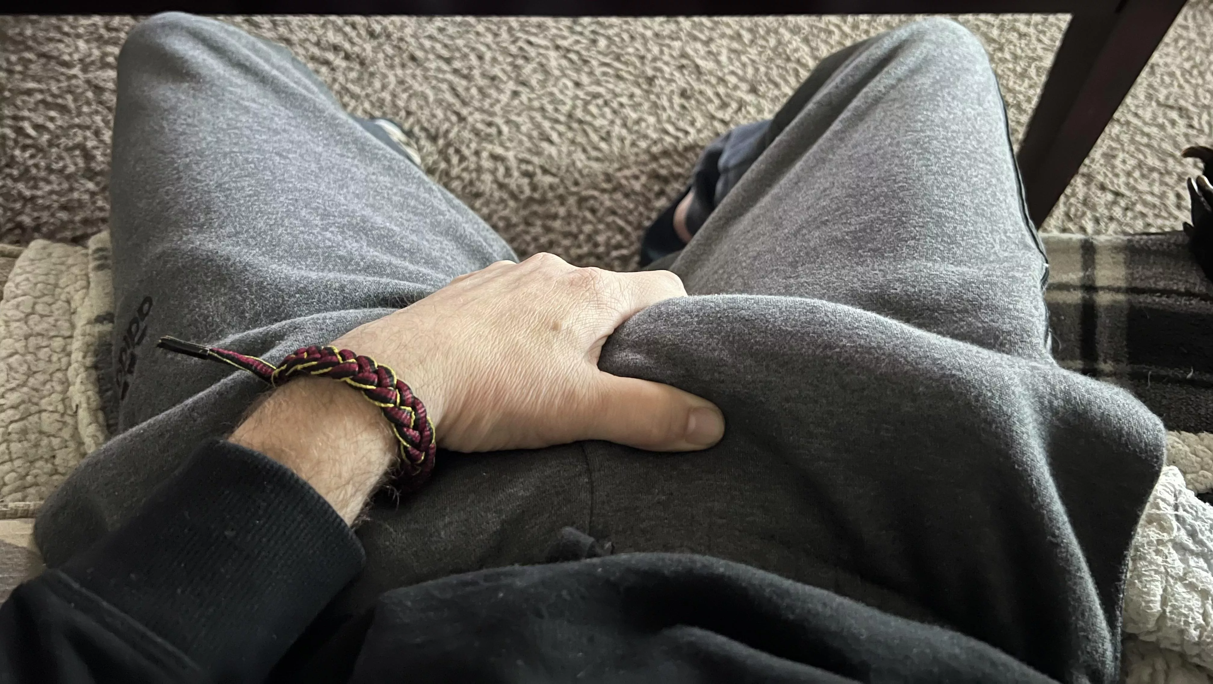 Gray sweatpants outline