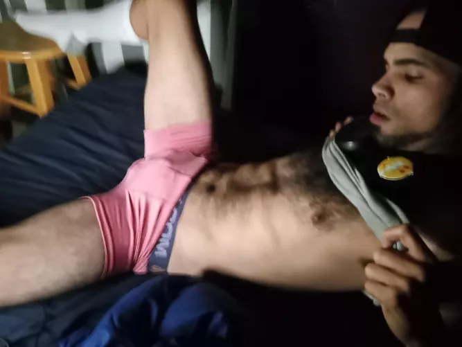 hairy Gamer Otter gone nuts