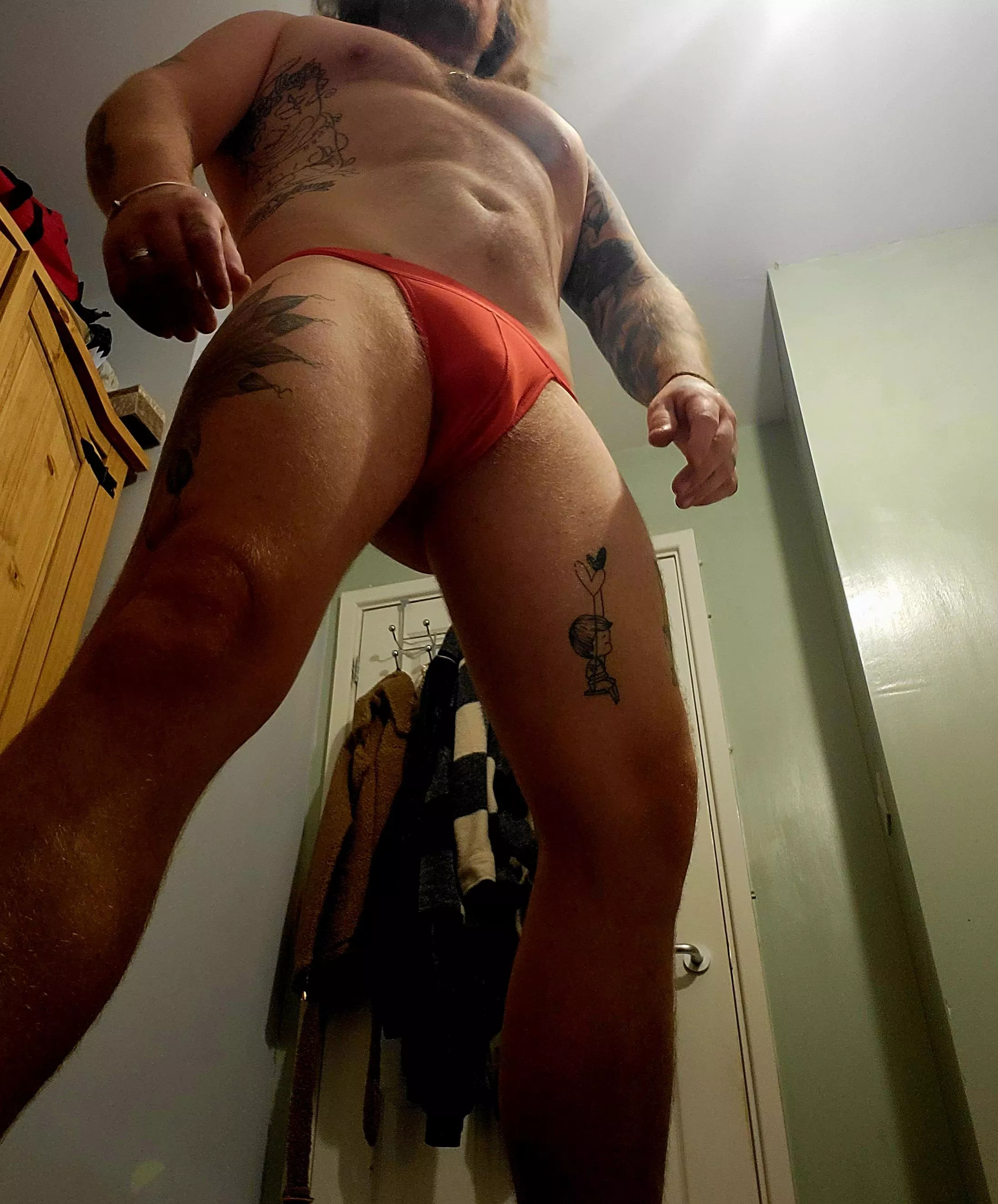 how do you like daddy in red ??