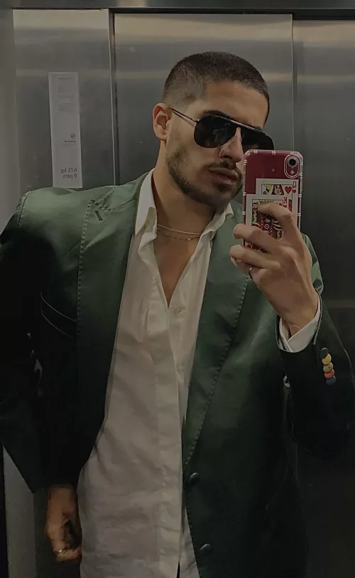 I guess I'm obsessed with this haircut