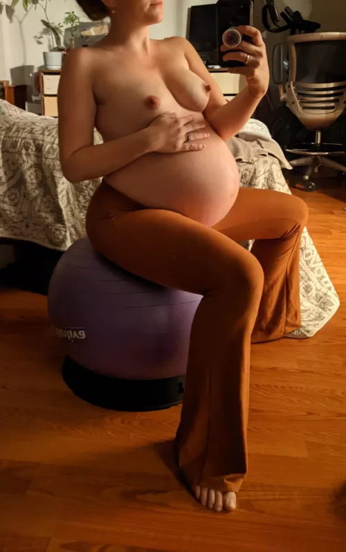 I like bouncing on balls