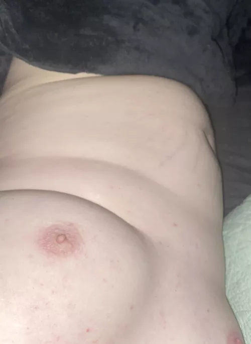 I would hateeeee for a girl with a phat ass to give feedback