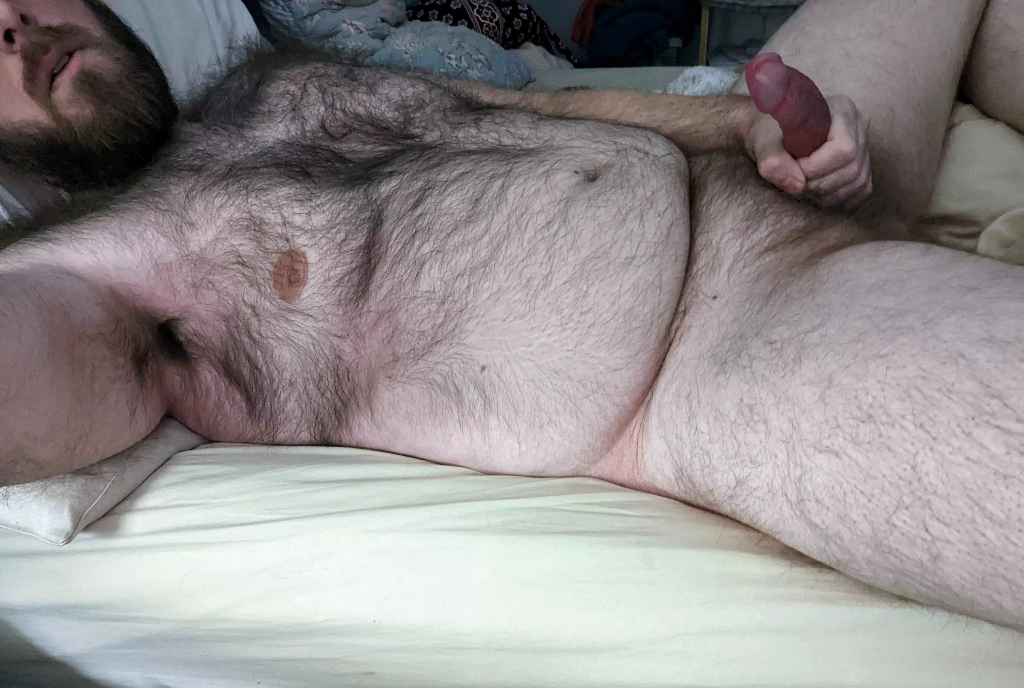 If you're horny right now, we should be chatting.