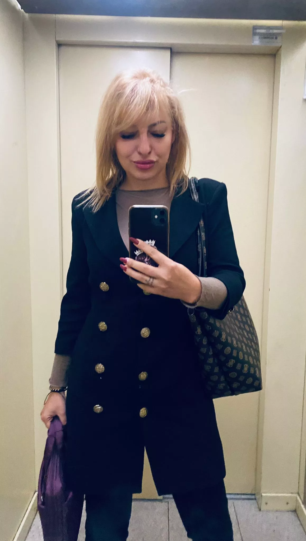 😏Let's have a great weekend🍕🍷🍑