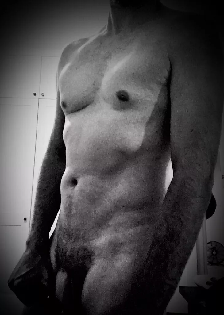 Let’s pull a sickie together, you definitely look like you’re suffering from a lack of vitamin me 😂