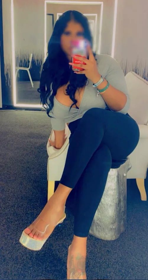 POV: bowing before me .. on your knees is your default position 🙇‍♂️ [domme]