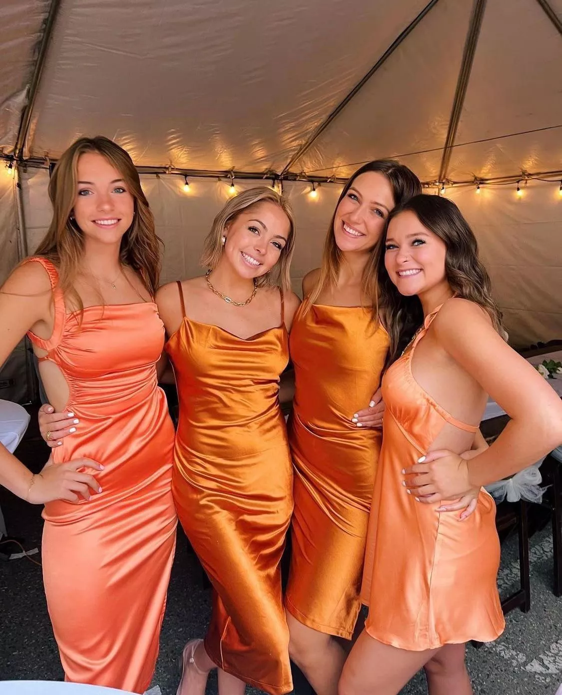 Pretty Ladies in Dresses