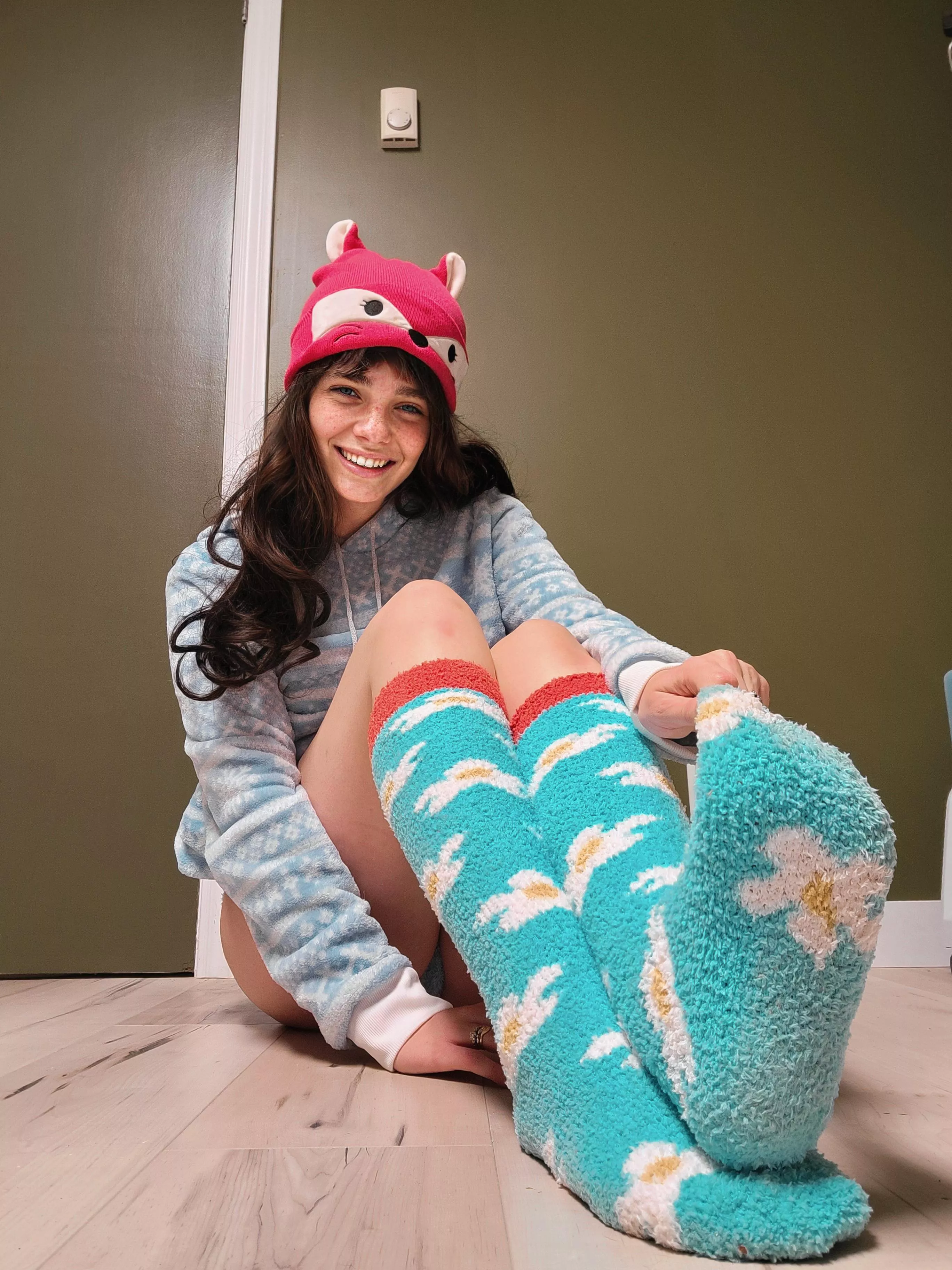 Tis the season for fuzzy socks! [f]