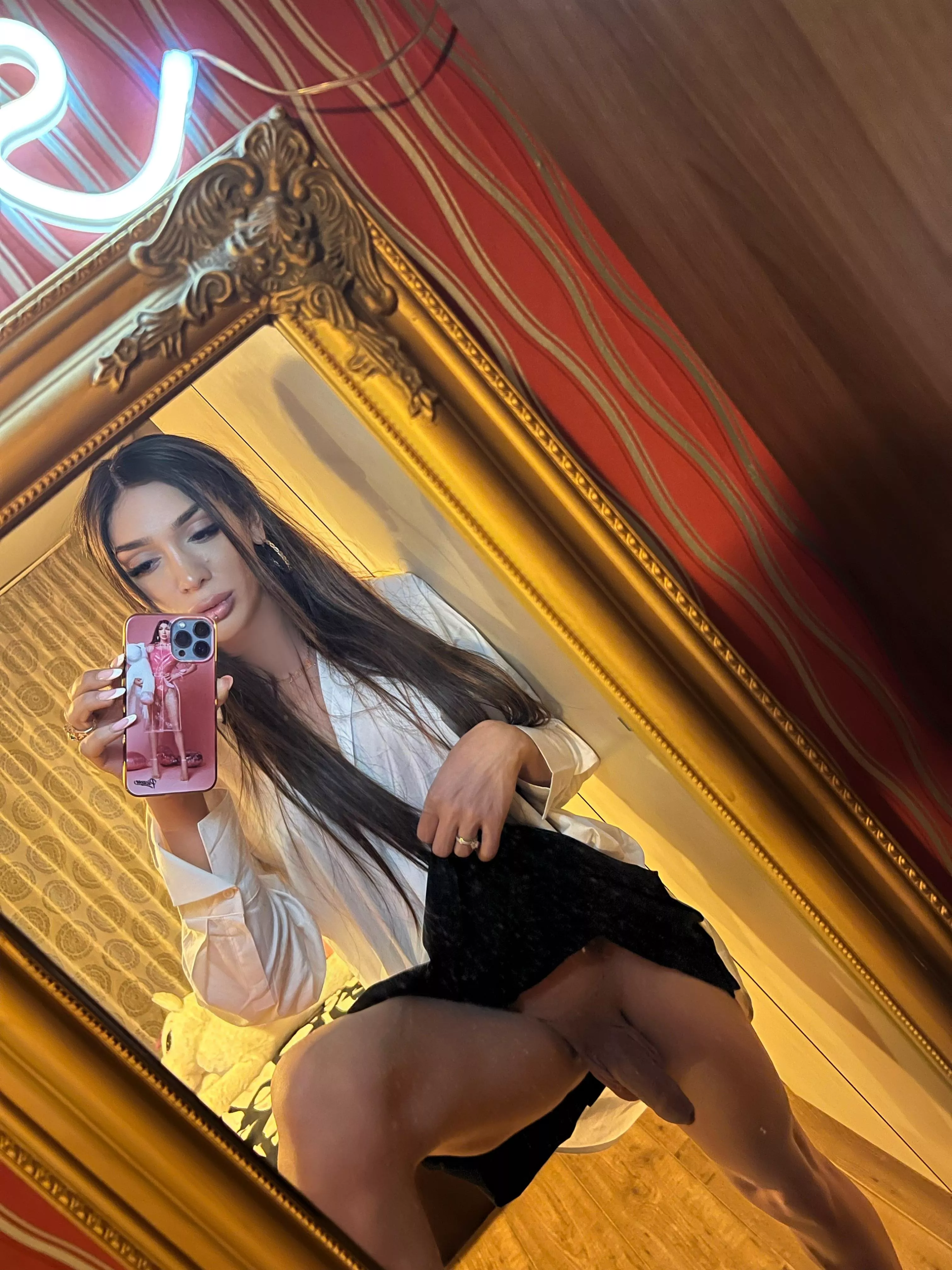 What do you think my girl dick tastes like? 🍆