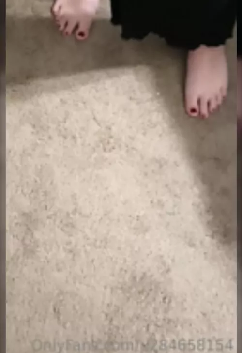 When Queen Mandy isn't around your balls are mine to bust!