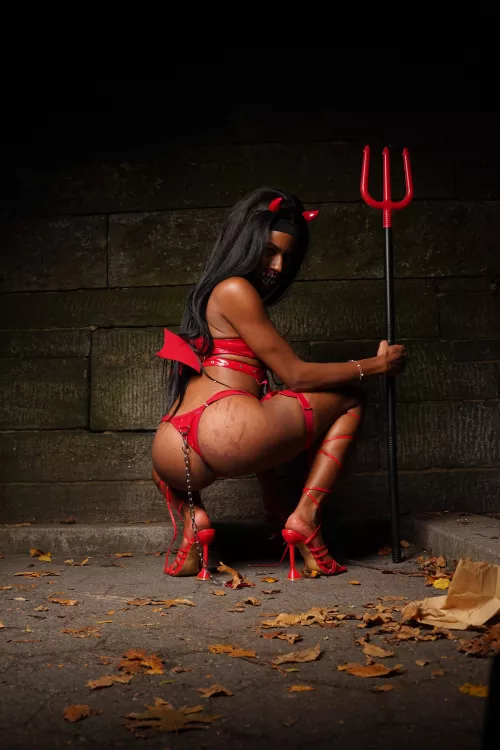 Your best nightmare come to life😏 | Demonic Devil Cosplay😈