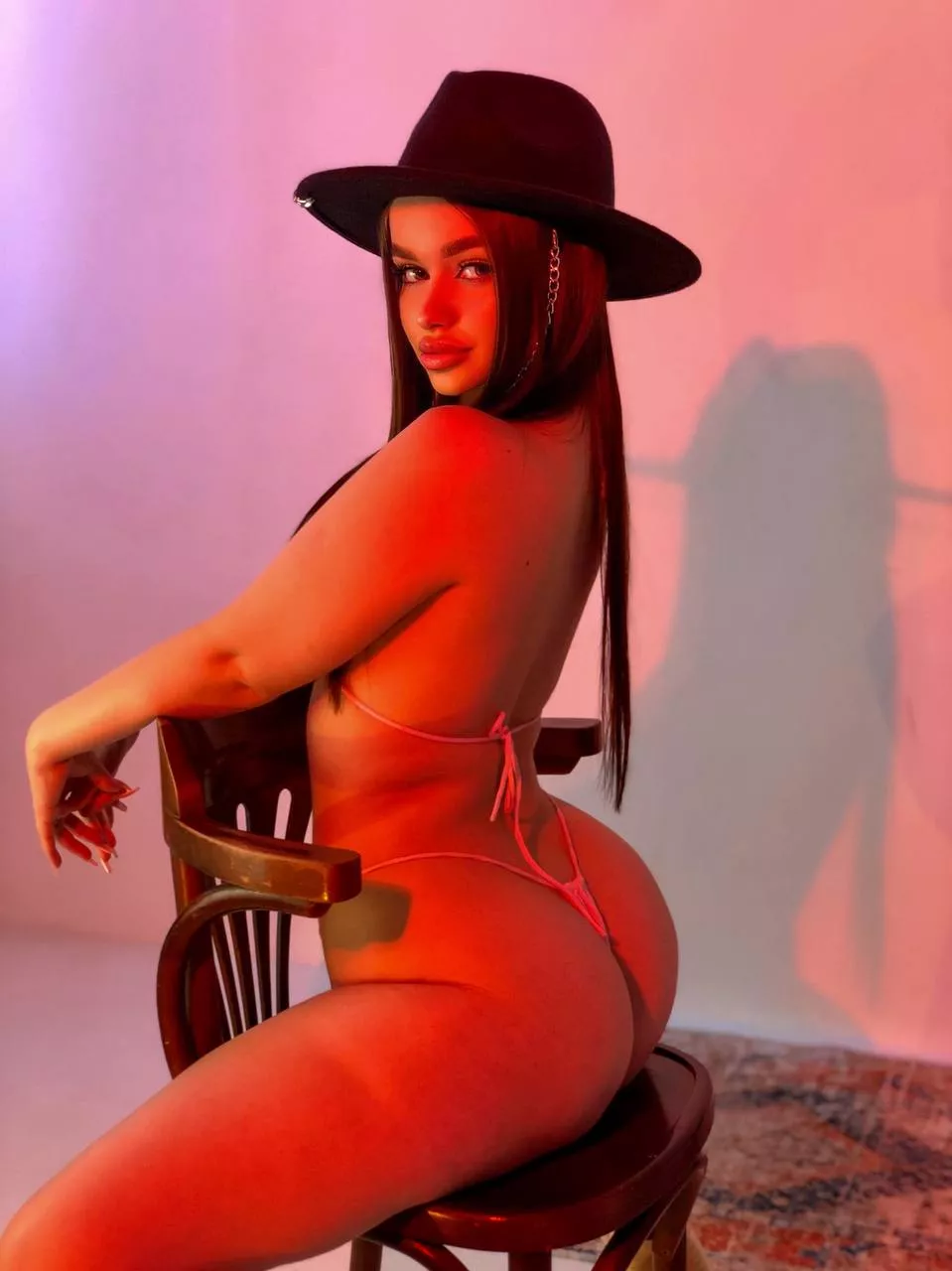 Alright, come over here and fuck it