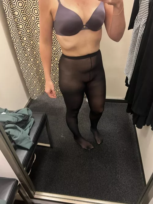 Back to basic black pantyhose 🤷🏼‍♀️ [F]