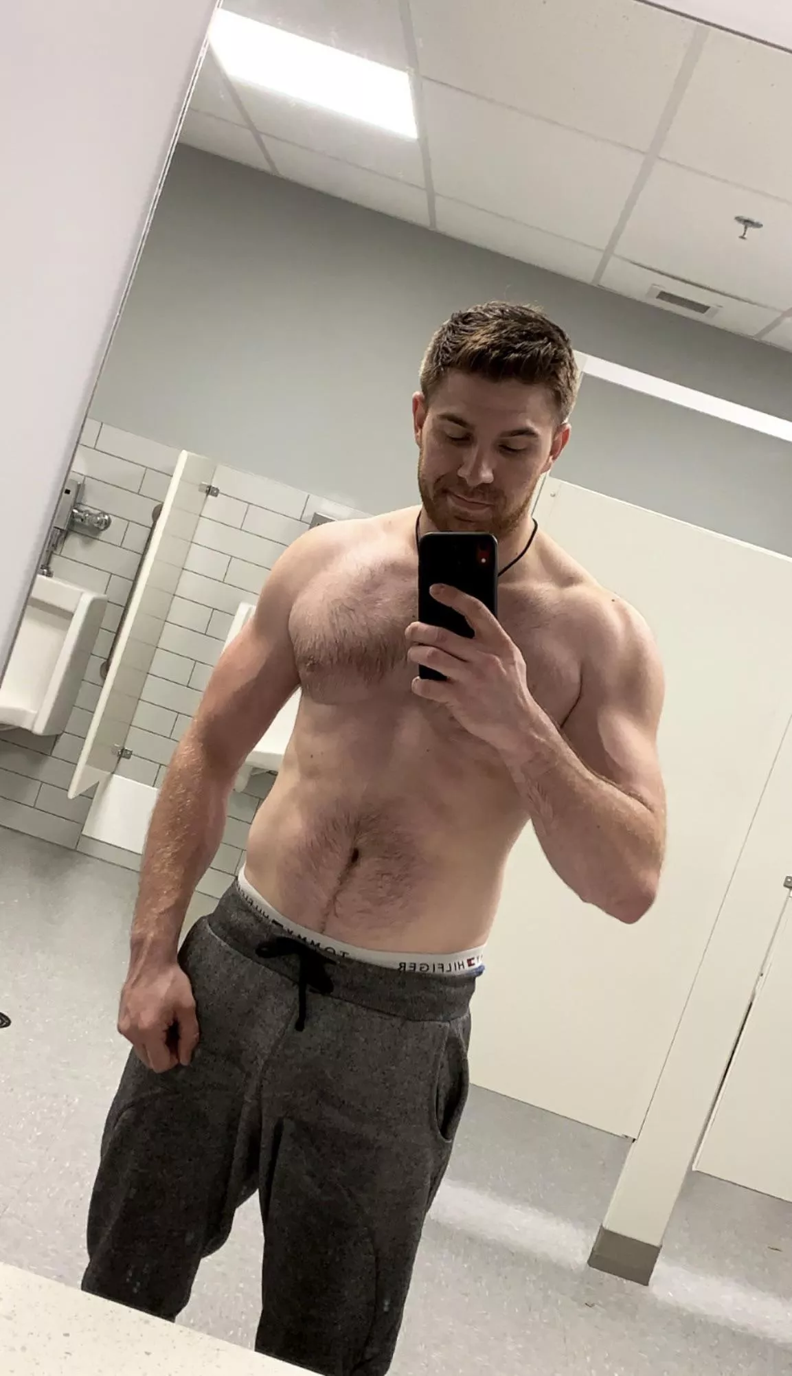 can daddy degrade your fine ass ? 😈