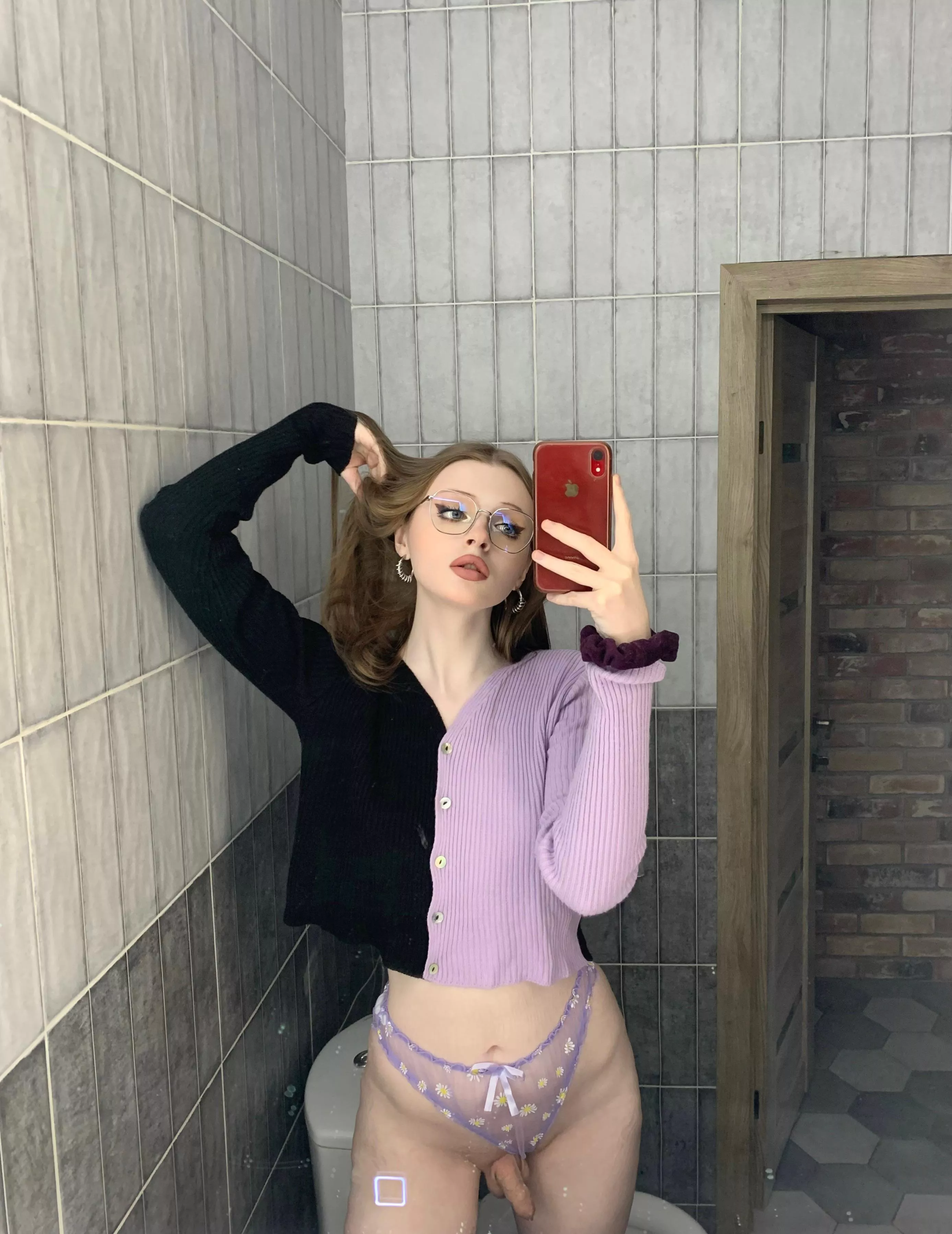 can I be your girlfriend? 💖🥺