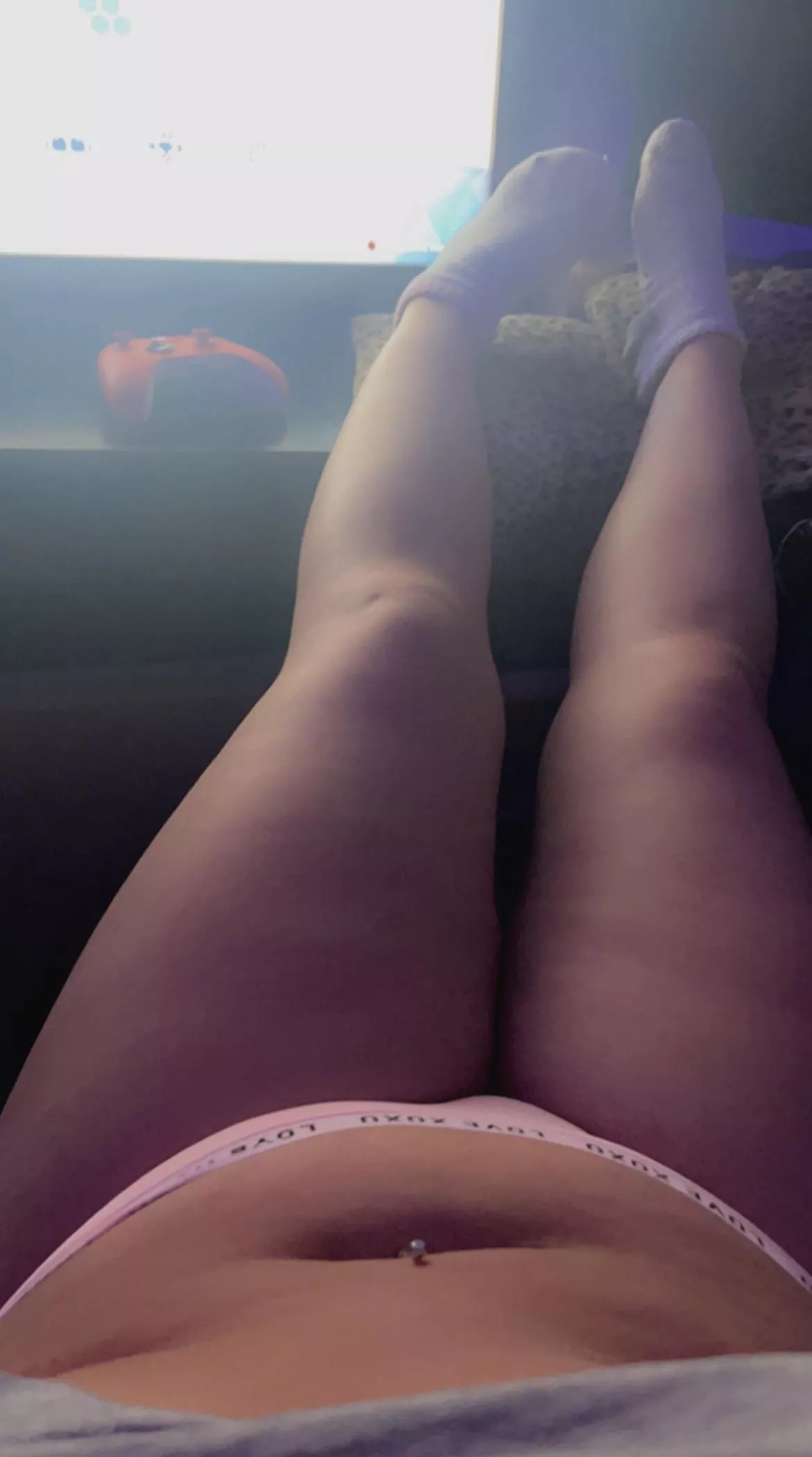 Can you guess what game i am playing? 💋