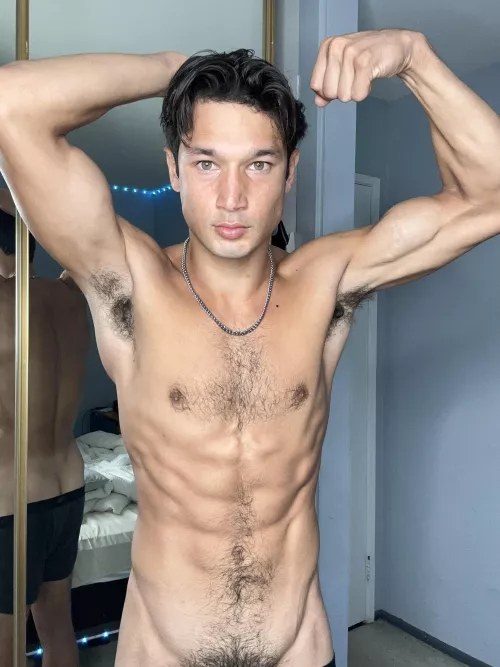 Come sniff this pit now!!!