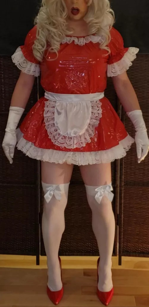 Couldn't be a real man so now I work to please real man.