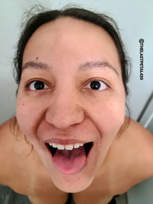 Cum in my mouth and on my face and tongue! (OC)(F)