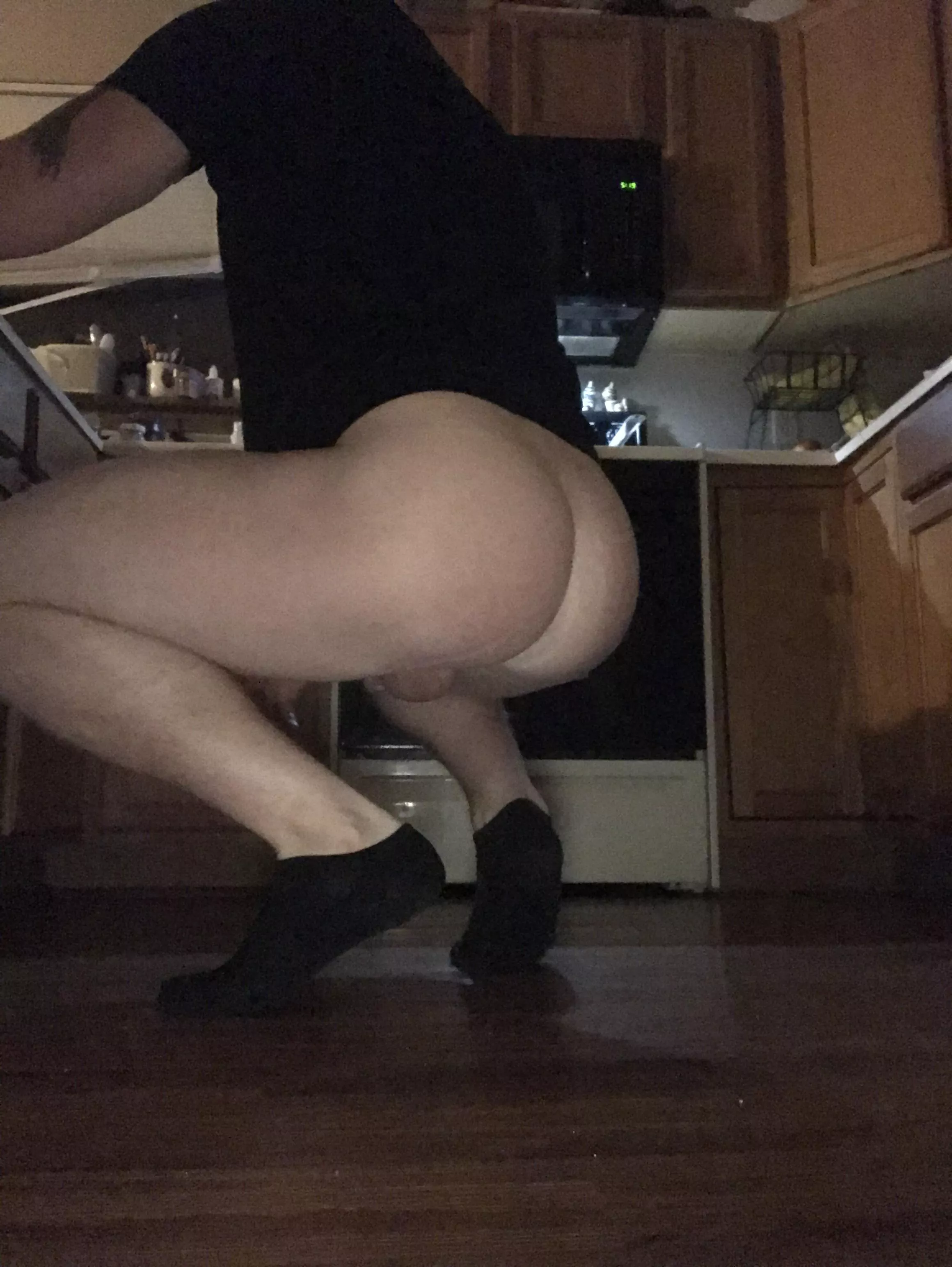 Early morning kitchen squats