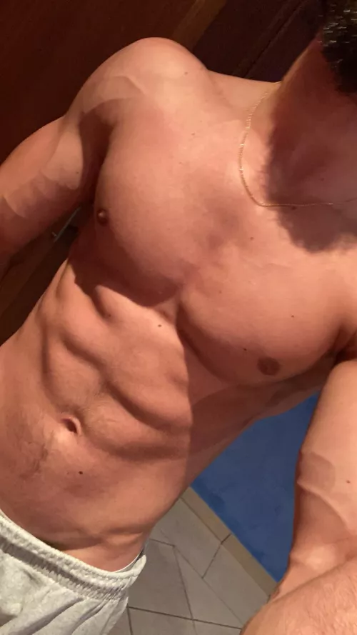 Feeling (m)yself .. whatcha think?