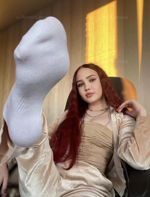 Get on your knees [domme]