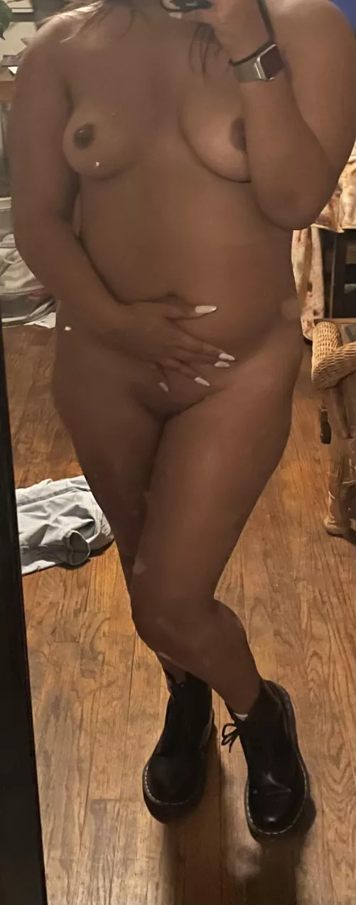 Getting more comfortable with my body… 35/5’3”/150