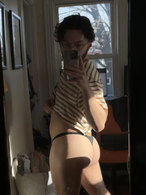 Golden cheeks ☀️