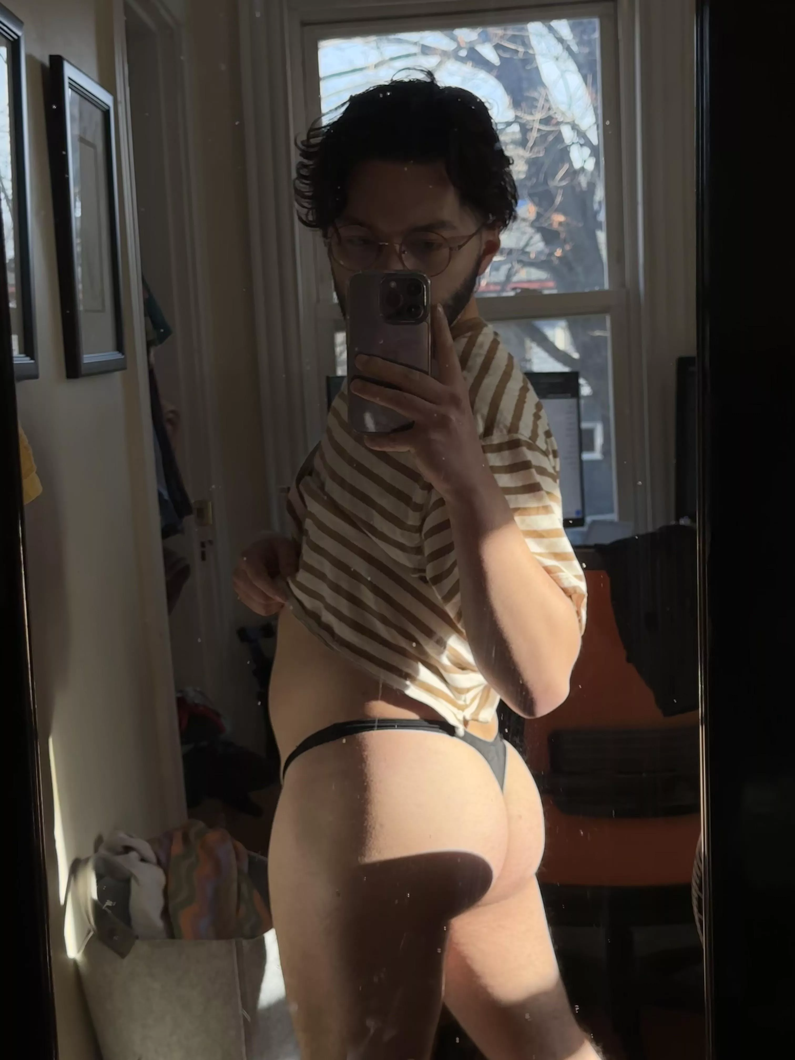 Golden cheeks ☀️