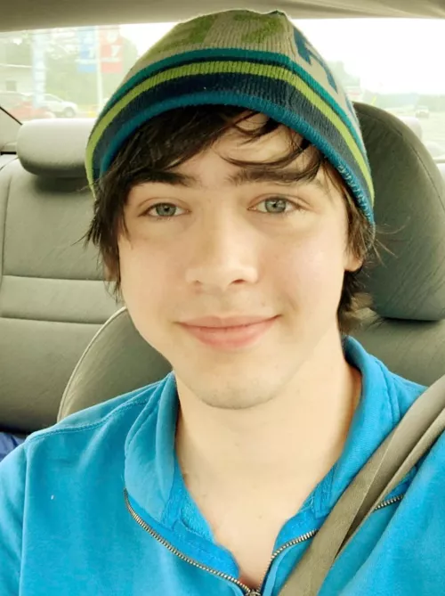 Happy Monday, Everyone!