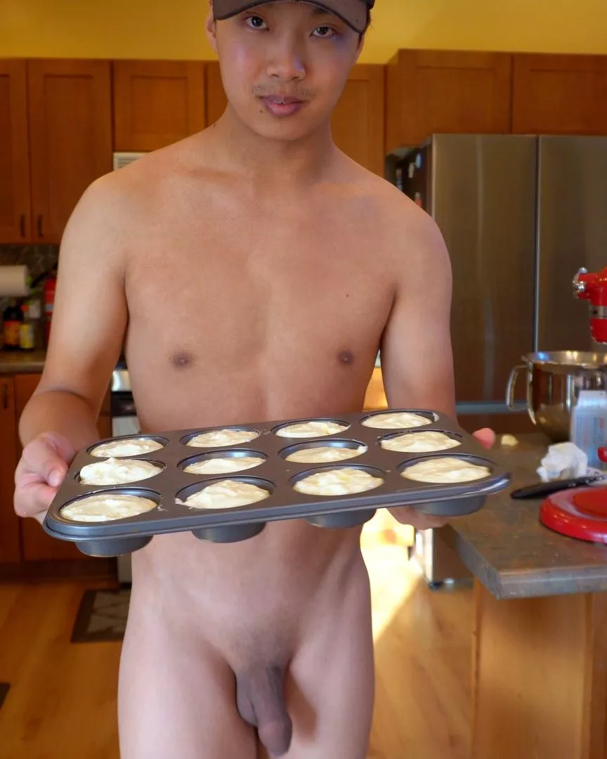 have my cock while I bake some mini cheese cskes